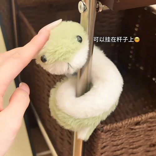 2025年蛇年吉祥物玩具蛇