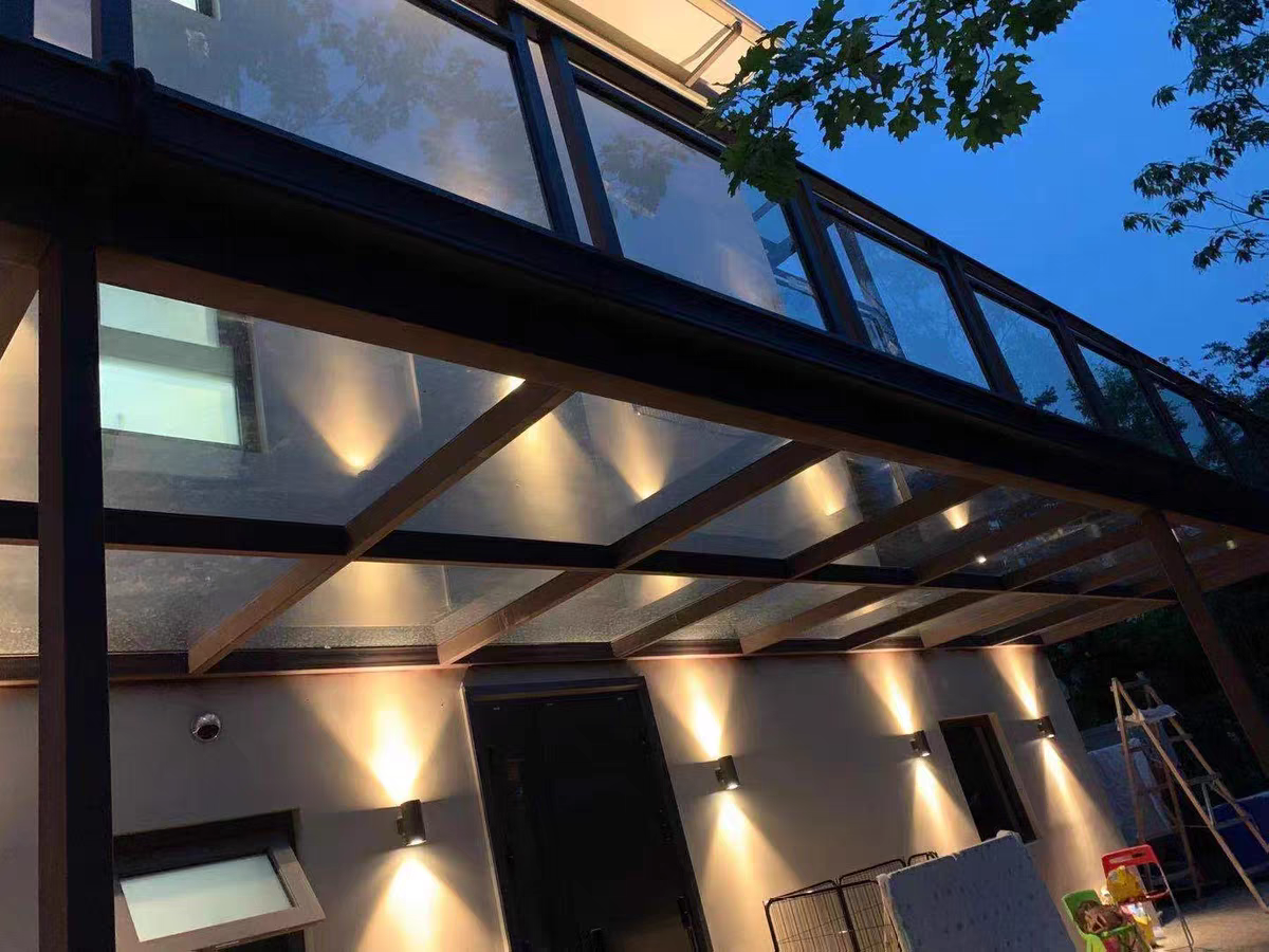 天津夹胶钢化玻璃阳光房封阳台露台 断桥铝门窗钢结构阁楼玻璃