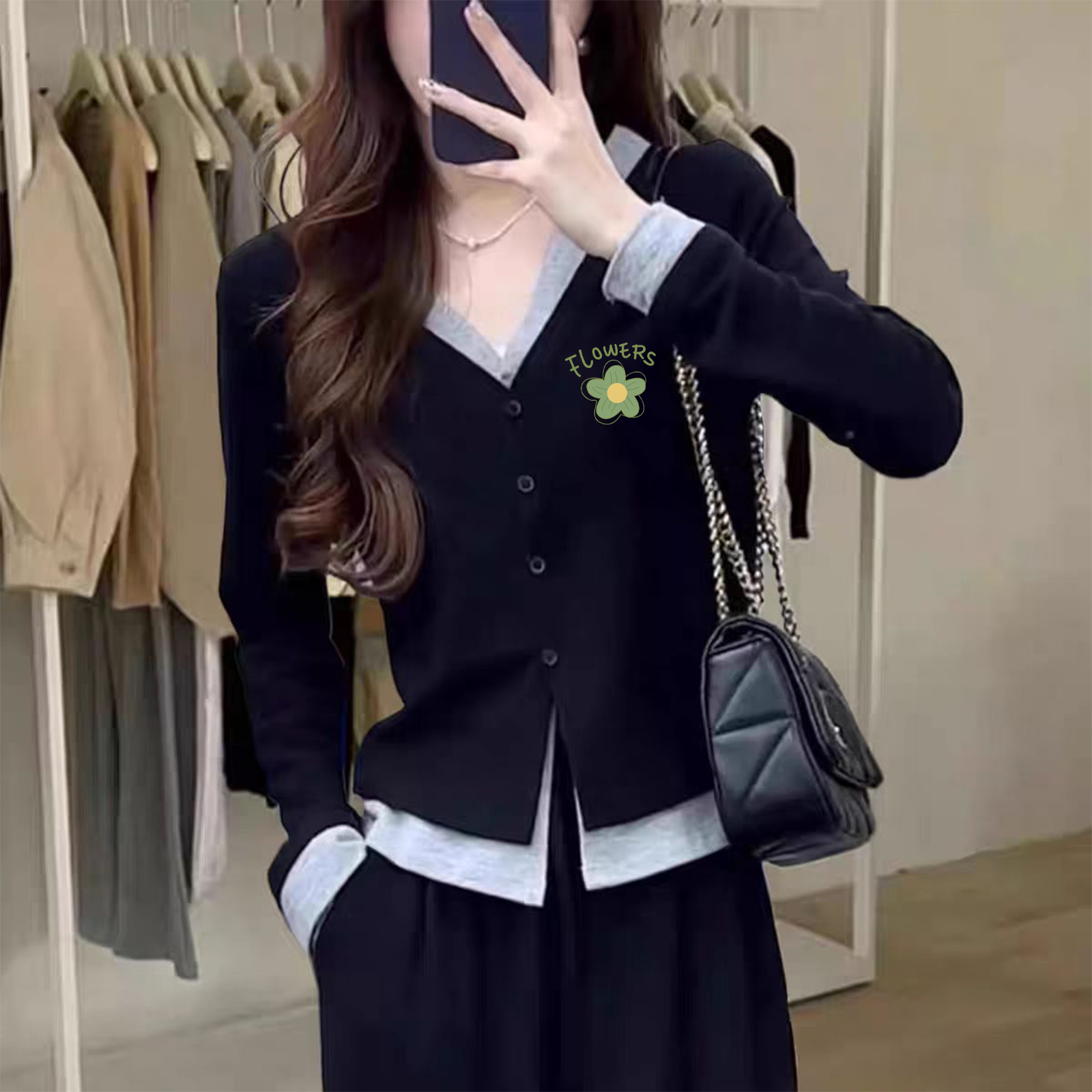 假两件V领长袖黑色开衫外套女秋