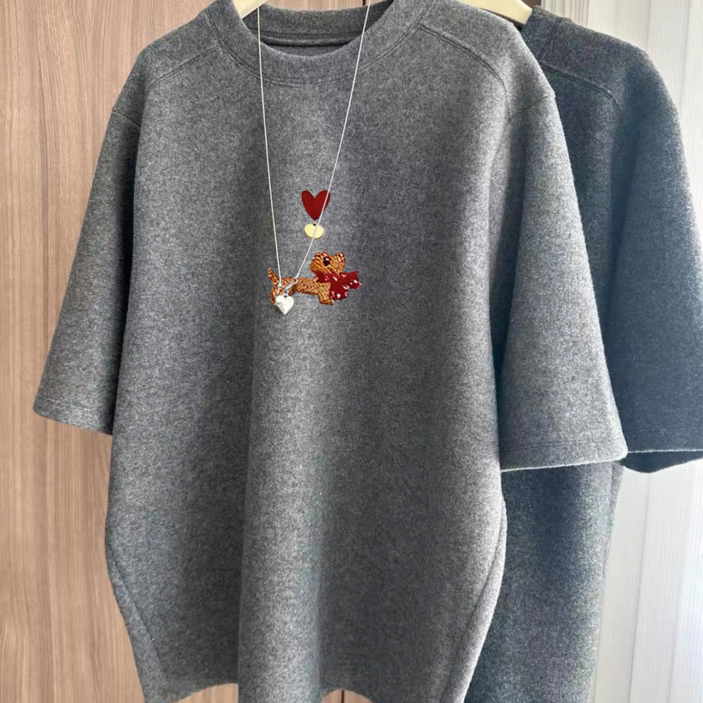 遮屁股中长款小众磨毛短袖t恤女加厚款灰色上衣打底衫春夏秋冬季