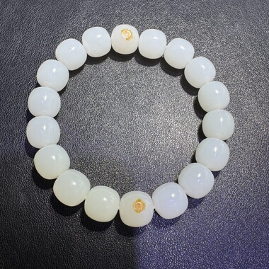 新疆和田玉白玉籽料老型珠手串手链12mm苏工精雕红皮籽料手串