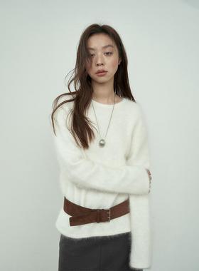 FN爱与南希2024冬季韩系黑金绒氛围感仿羊绒套头长绒感毛衣31034