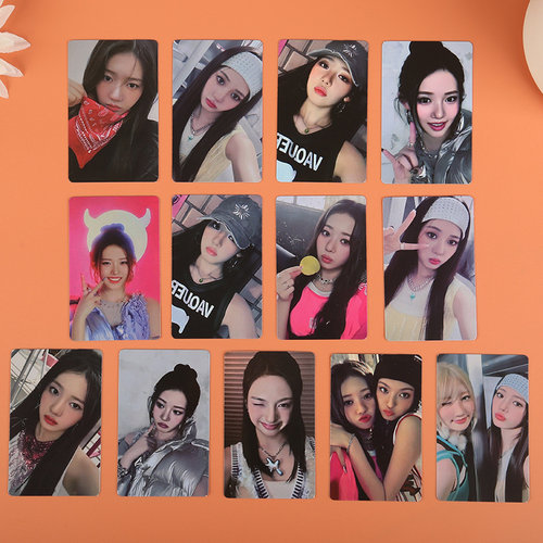 BABYMONSTER宝怪周边专辑收藏卡RORA李茶仁随机卡自印lomo小卡ins