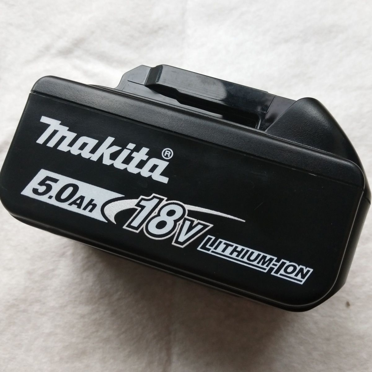 Makita牧田18V锂电池DC18SD充电器BL1850B充电钻充电扳手起子机