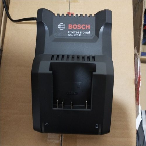 原装博世充电器GAL18V-40 4.0AH快充合适18V锂电工具专用