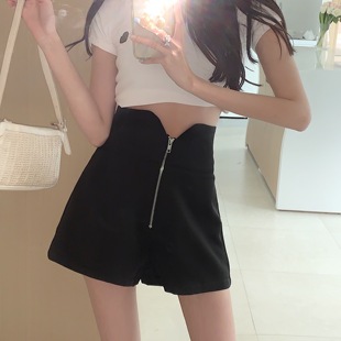女2022夏季 大码 黑色短裤 新款 胖mm拉链阔脚裤 高腰显瘦A字休闲热裤