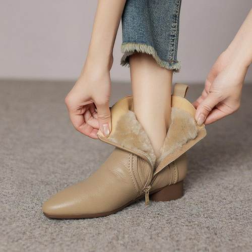 雪地靴女加绒加厚冬季新款短靴东北大棉鞋马丁靴1219r