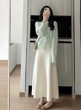 法式白色针织半身裙秋冬小个子高腰垂感a字伞裙中长款裙子0107k