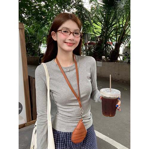 秋冬女打底衫灰色基础款正肩修身内搭长袖T恤季新款高级感收1008k