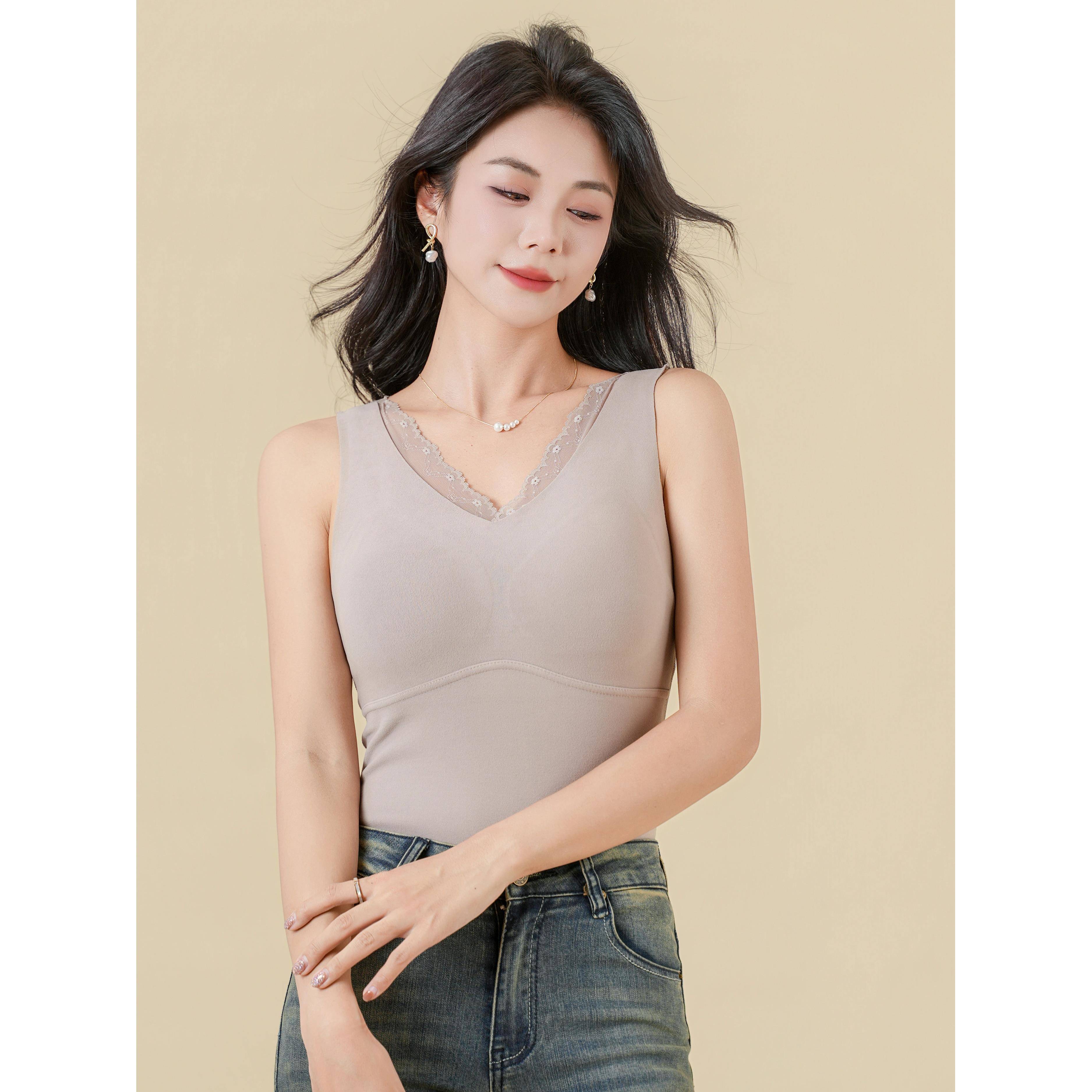 冬季羊羔绒背心女防寒加厚打底无痕背心带胸垫保暖内衣上衣1202r