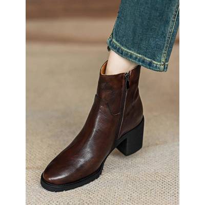 秋冬高档女短靴品牌圆头2025年新款加加厚内里高跟靴子1123u