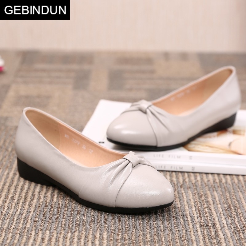gebindu口中老年单鞋皮鞋女鞋单鞋低帮鞋休闲妈妈鞋鞋g休闲皮鞋