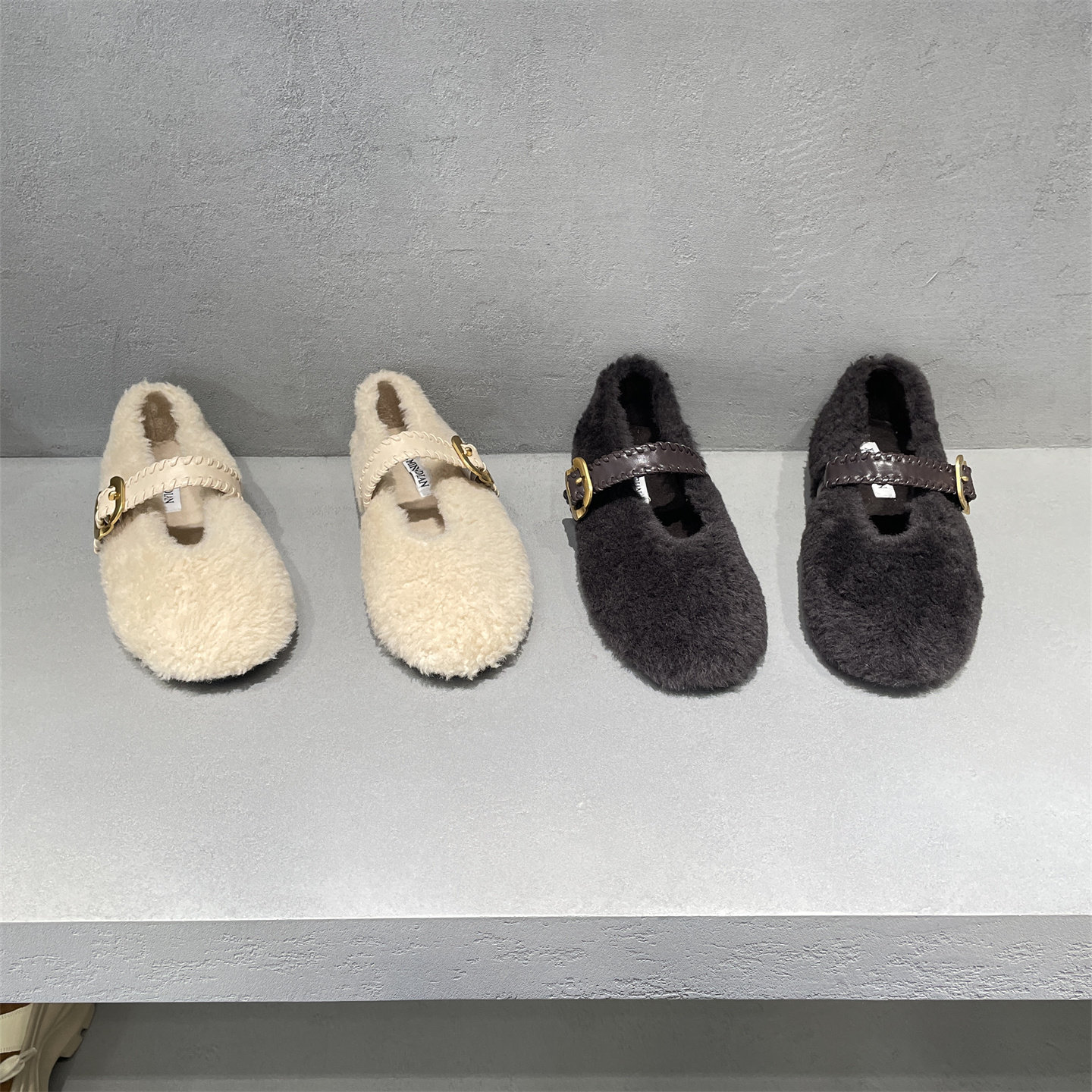 XFMD欧洲站2025冬款真皮女鞋百搭舒适羊毛加绒保暖浅口平底毛毛鞋