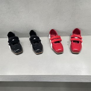 欧洲站2026春款休闲真皮女鞋百搭舒适魔术贴方头浅口平底运动单鞋