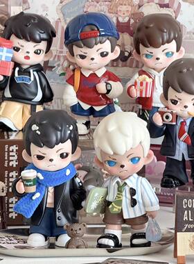 正品TNTSPACE哥哥Rayan五代请与我约会系列盲盒手办潮流桌面摆件