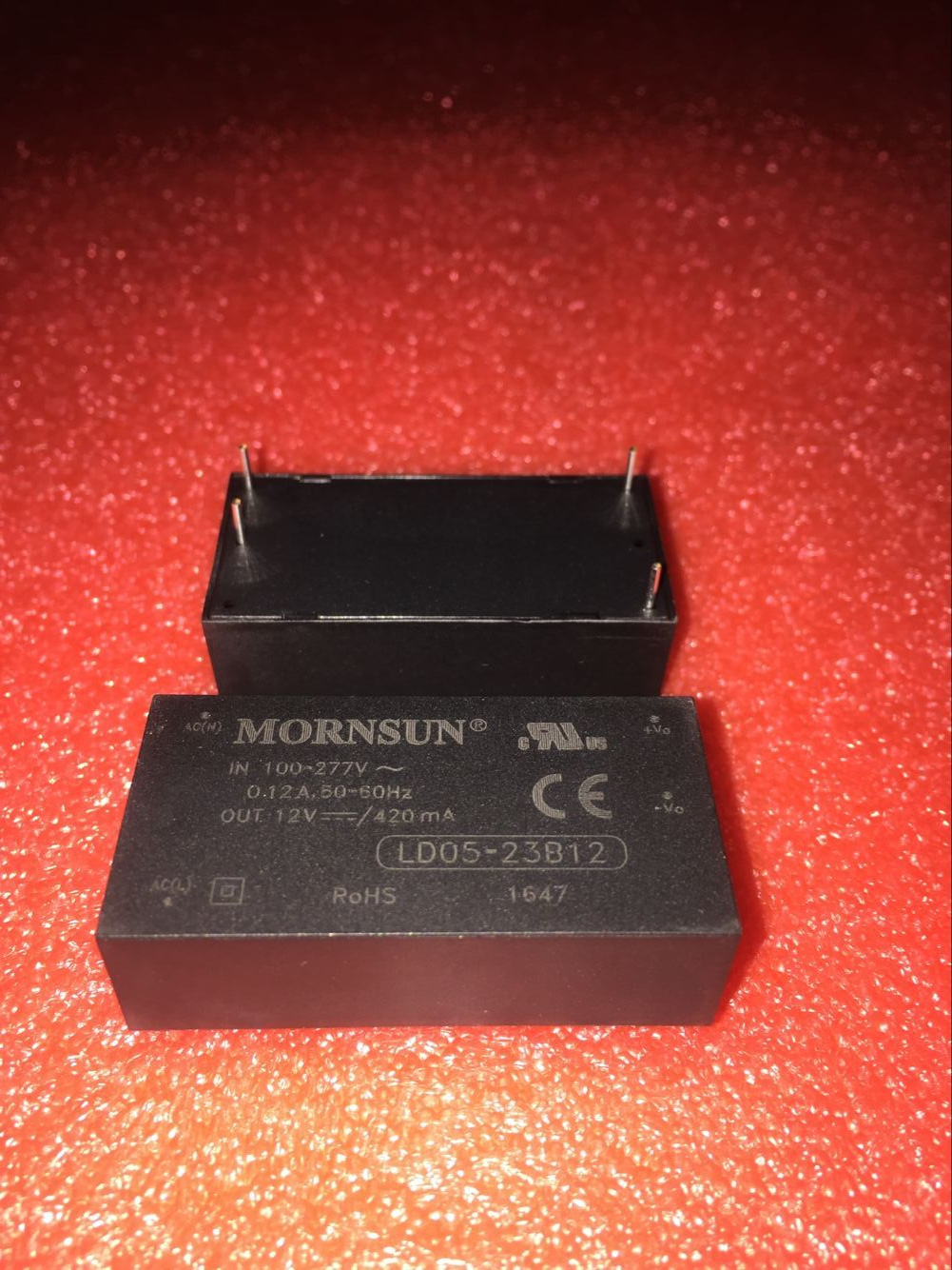LD05-23B12，电压：85～305VAC/100～430VDC；5W，AC-DC电源