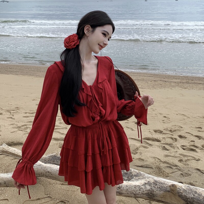 实拍晚霞寄情红色无品牌/无注册商标边套装裙女系带V领上衣衬衫