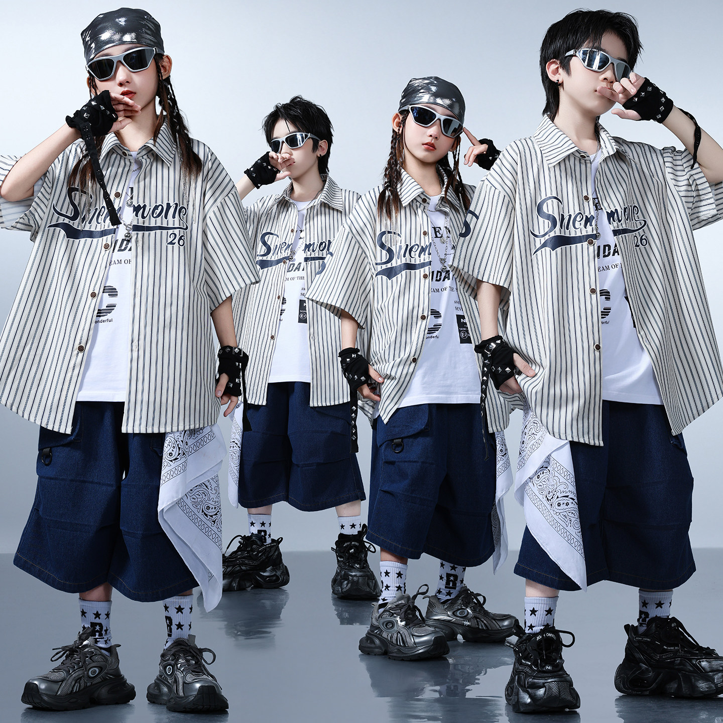 儿童嘻哈街舞演出服少儿架子鼓表演套装男女孩美式hiphop潮流穿搭