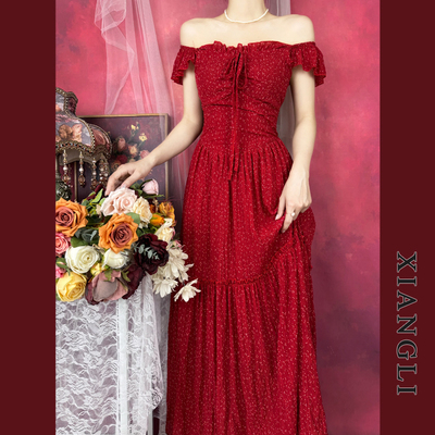 法式红色露背性感海边度假波点裙