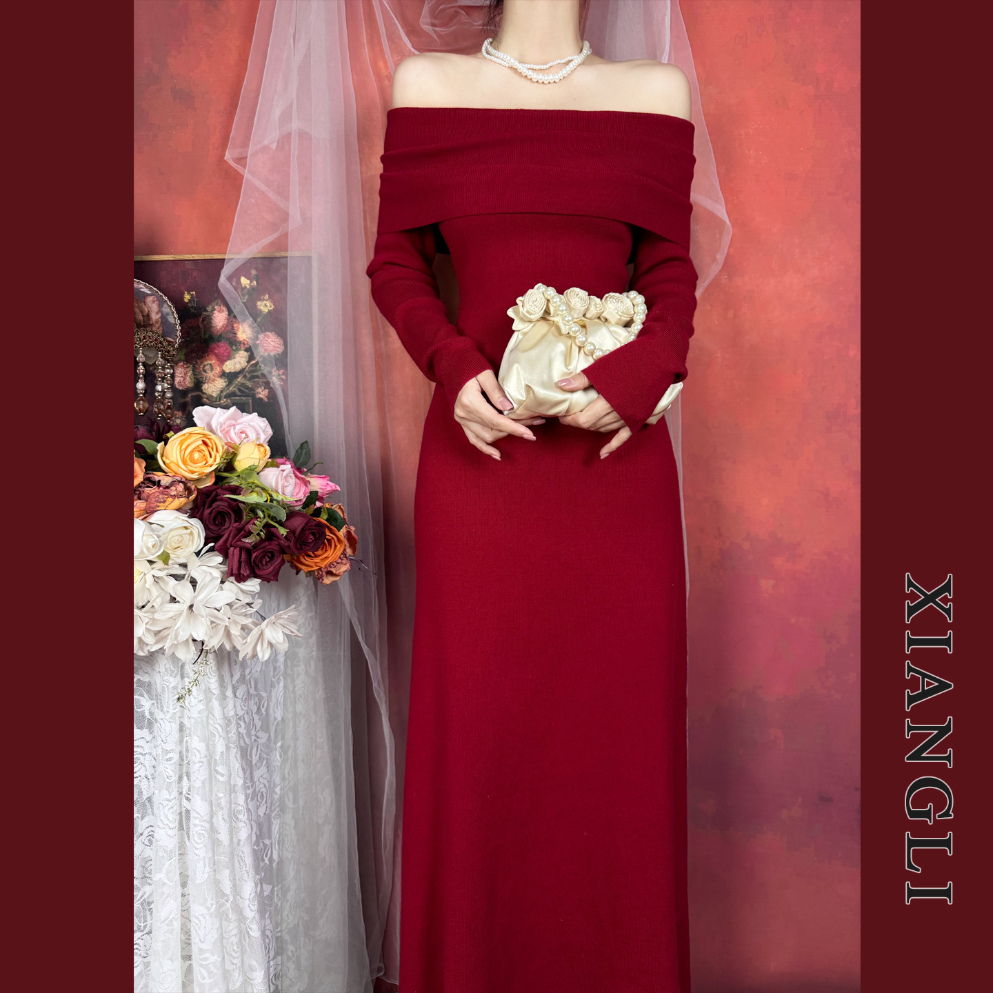 巷里法式轻奢气质一字肩针织长裙