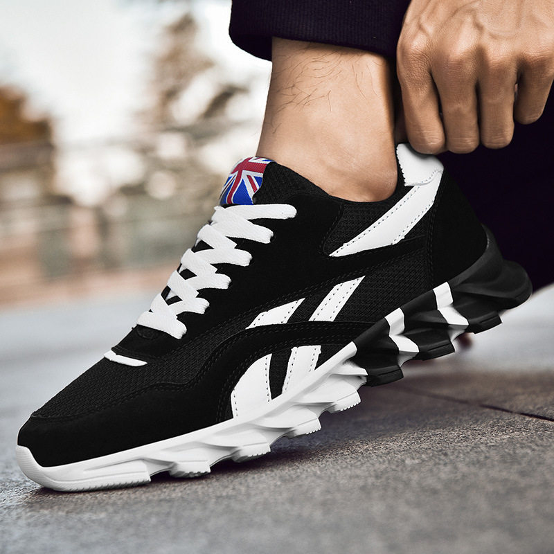 运动三叶草跨境大码夏季情侣鞋飞织透气老爹跑步鞋男士休闲网面