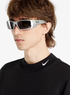 欧克利Oakley银色方形太阳镜墨镜