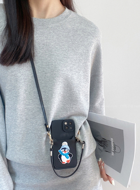 黑色卡通可爱小企鹅插卡包适用华为mate70/60手机壳pura70背带挂绳p50手提nova13/112小众高级感全包防摔软壳