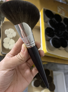 慕姿澜半扇形散粉刷修容刷羊毛超大超蓬松超柔软定妆刷沧州化妆刷