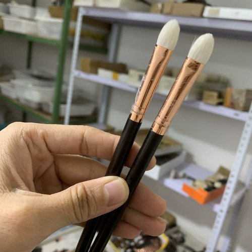 慕姿澜 福 细嫩桃心打底铺色刷  狼玉厚面包扁圆眼影刷沧州化妆刷