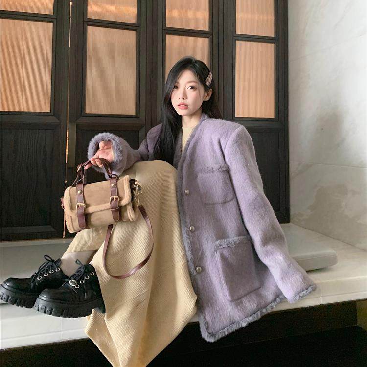 2025秋季新款小香风复古设计感百搭V领灰紫色毛呢外套上衣女