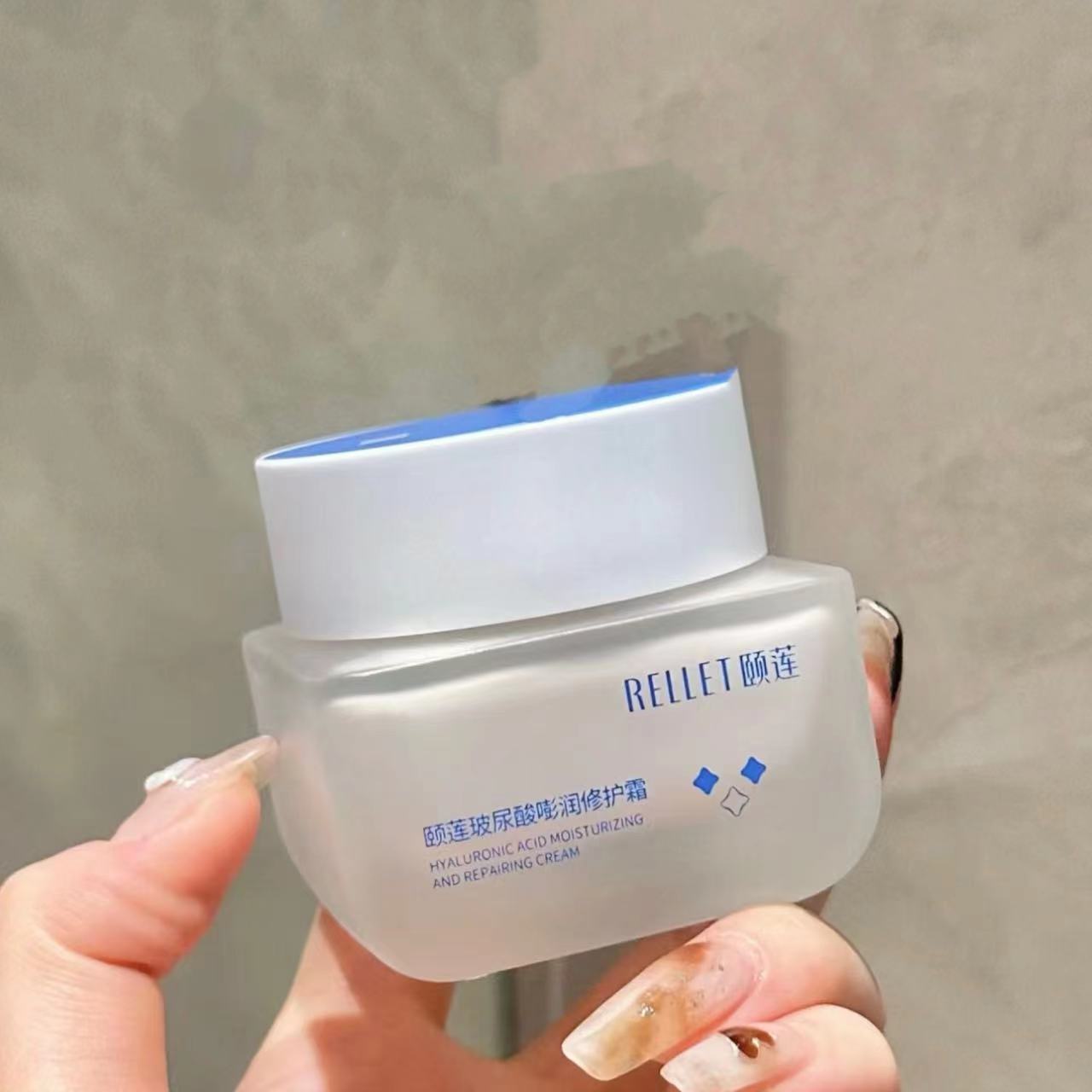 中国颐莲维稳修复所有肤质滋润