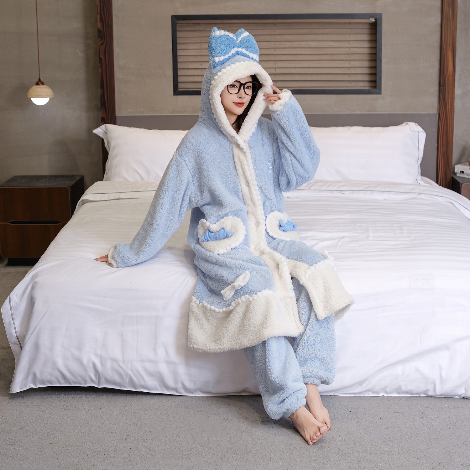 艾莎公主风睡袍女秋冬季珊瑚绒加厚加绒睡衣可外穿睡裙家居服浴袍,女士内衣/男士内衣/家居服,睡袍/浴袍,淘宝优惠券,粉丝福利购,淘宝优惠卷