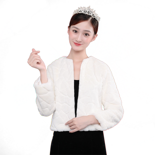 新娘仿皮草毛披肩女婚纱礼服流苏蕾丝斗篷长袖冬季时尚保暖外套