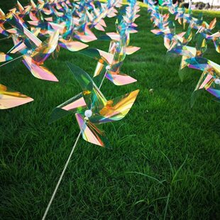 户外四叶彩膜炫彩变色风车插地布置节庆手拿礼品景区广告悬挂装 饰