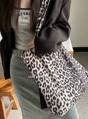 ABAI自制秋冬款豹纹帆布包单肩包大容量学生手提购物袋托特包布袋