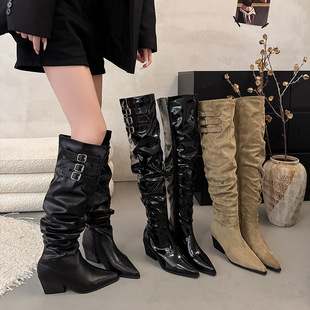 女鞋长筒靴女2025新款美拉德尖头绒面高筒卡其色内增高堆堆靴子女