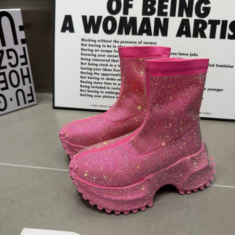 欧洲站2025秋季新款时尚马丁靴