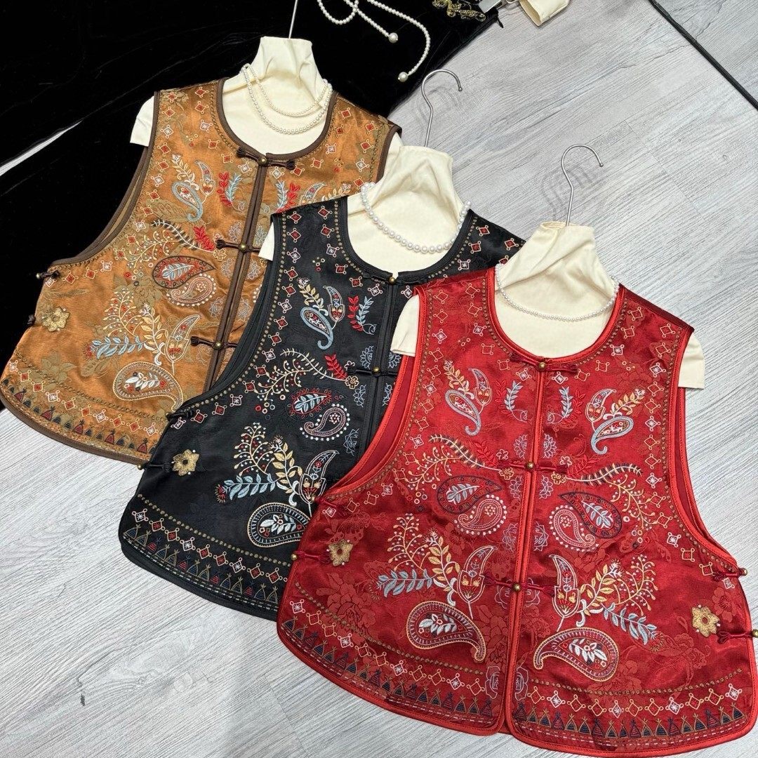 26年早春！民族风与新中式融合重工刺绣人丝香云纱马甲