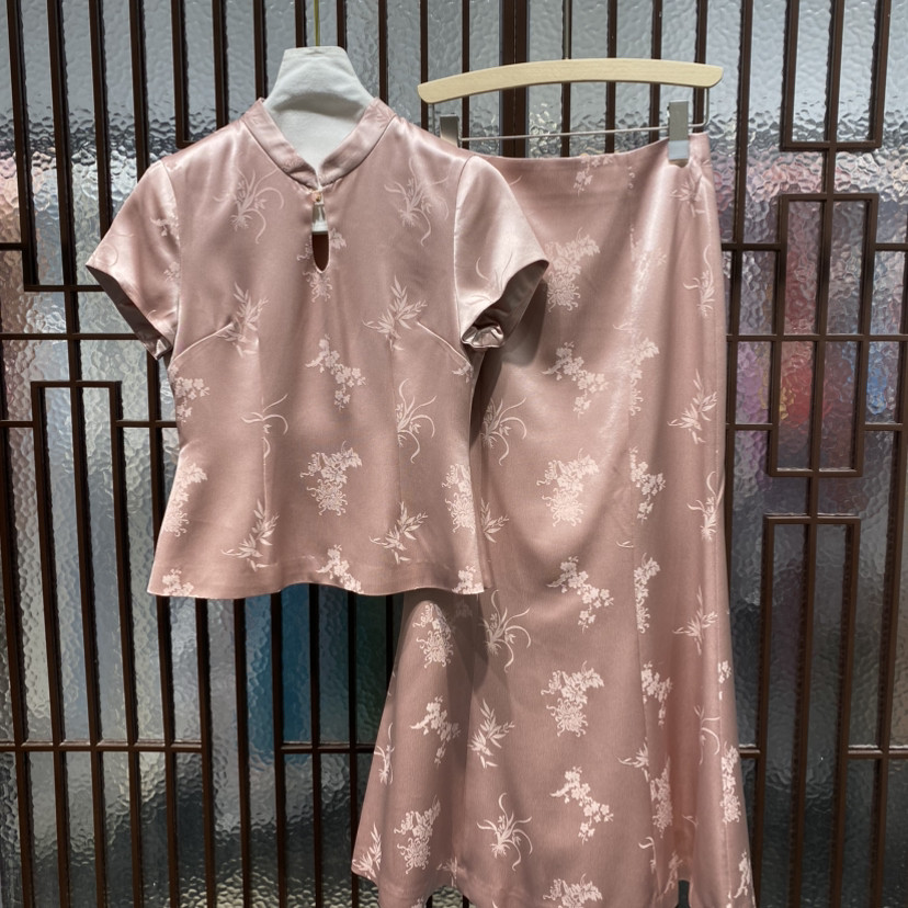 26夏上新！小衫+半身裙套装826073