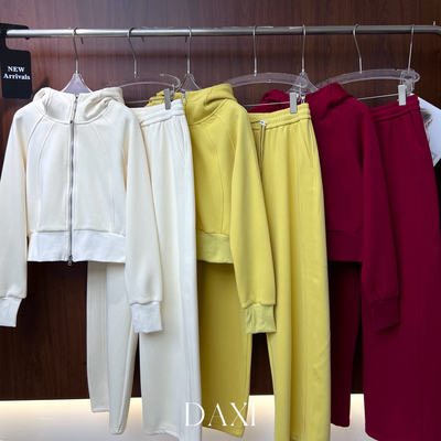 冬上新时尚简约加绒加厚卫衣外套+休闲裤套装