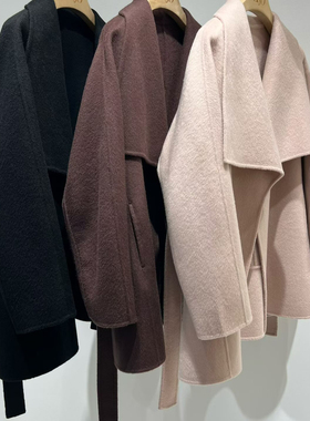 冬上新大翻领羊绒休闲羊毛外套(配腰带)（含30%羊绒）(70%羊毛)