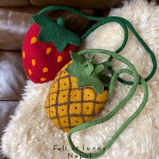 工厂店尼泊尔手工羊毛毡包立体草莓菠萝可爱斜跨包森系文艺女礼物