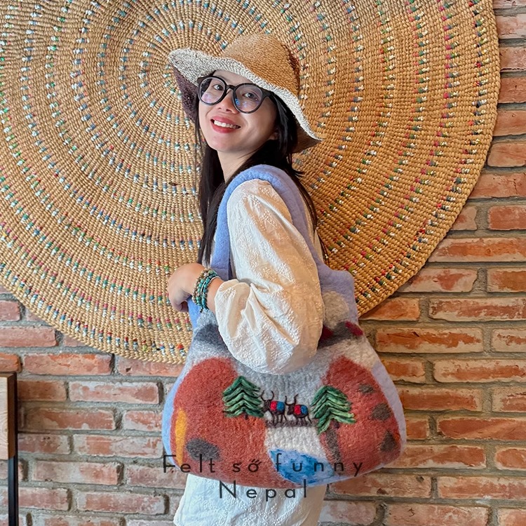 山居牦牛尼泊尔手工羊毛毡森系包包可爱单肩包手提大容量百搭礼物