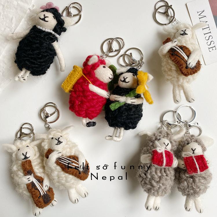 高品质高颜值精致小羊挂件尼泊尔进口手工羊毛毡灰色绵羊车挂包挂