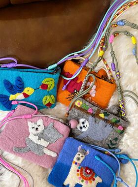 潮流斜挎包小包包纯手工羊毛毡猫咪飞鸟创意零钱包卡包耳机收纳包