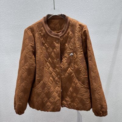 鑫依秀9906专柜正品新款春季女装时尚圆领夹克衫大码妈妈装短外套