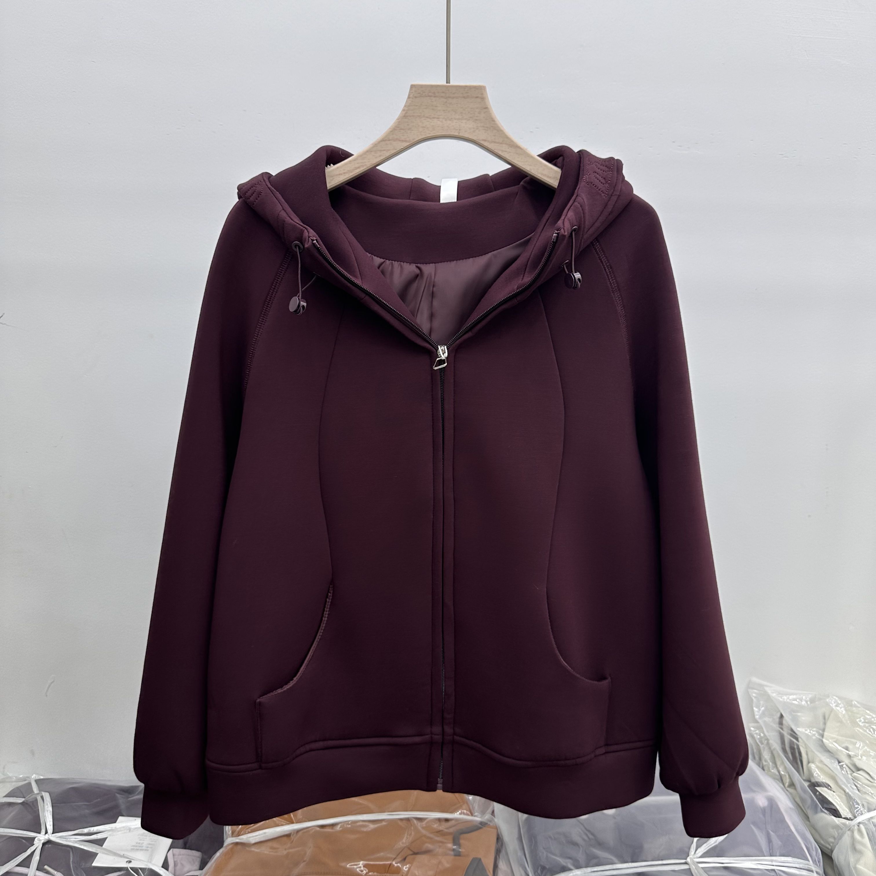88C18专柜正品新款秋季女装时尚连帽宽松休闲夹克衫大码短外套女