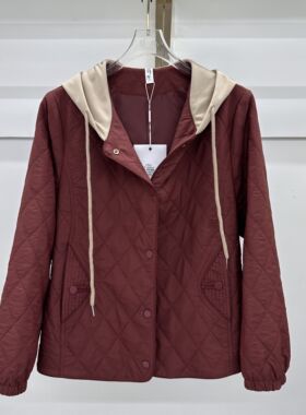 25-802专柜正品新款秋季女装时尚连帽夹克衫大码妈妈装打底短外套