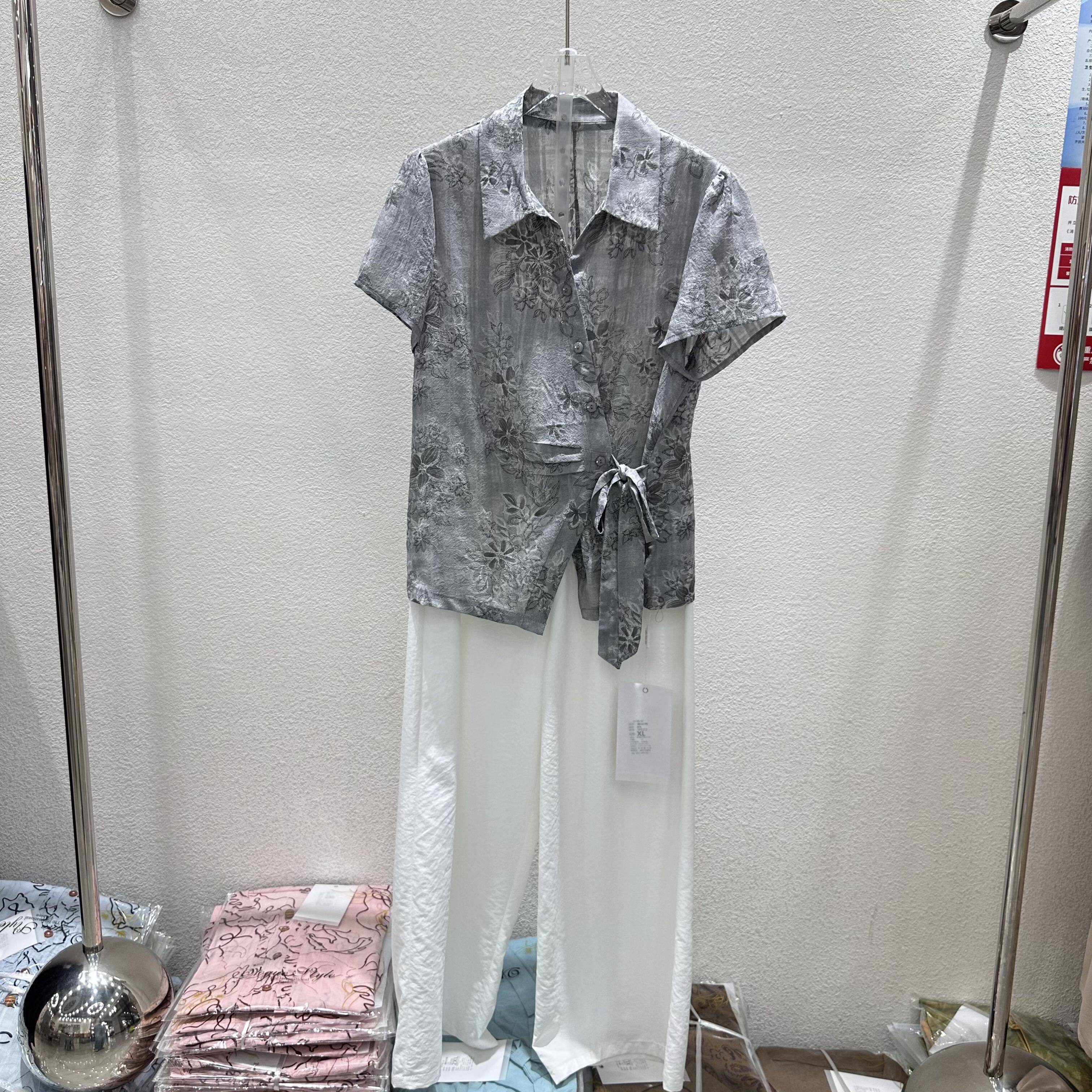 鑫依秀9922专柜正品新款夏季女装时尚短袖上衣+裤子妈妈装两件套