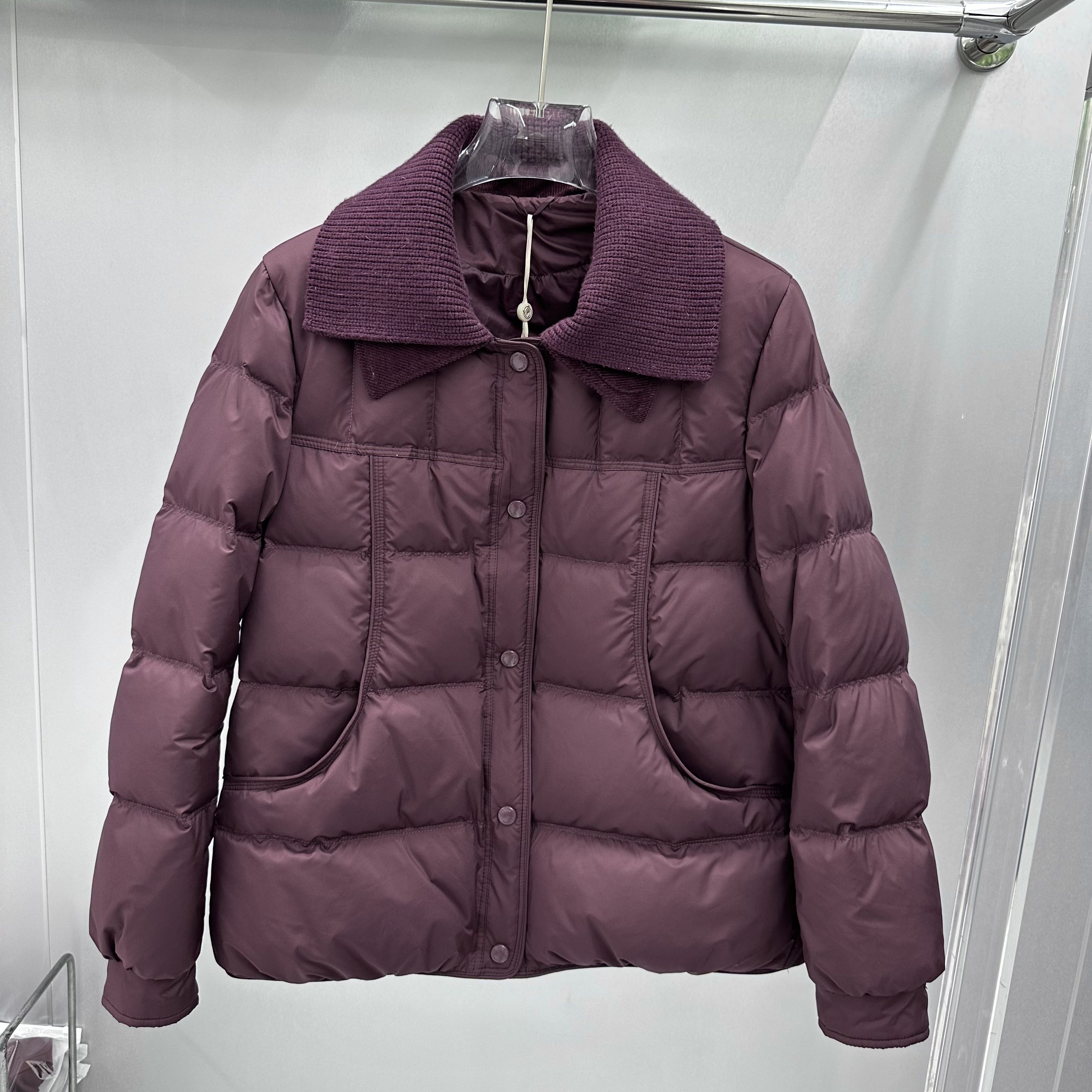 鑫远傲88B-C05专柜正品新款冬季女装时尚短款保暖大码外套羽绒服